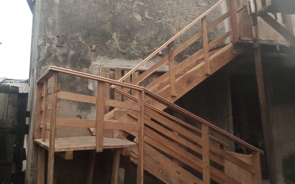 The renovated staircase of the Floating School.