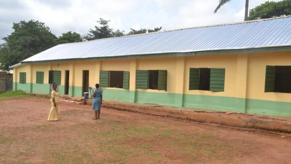 Image showing another school building.